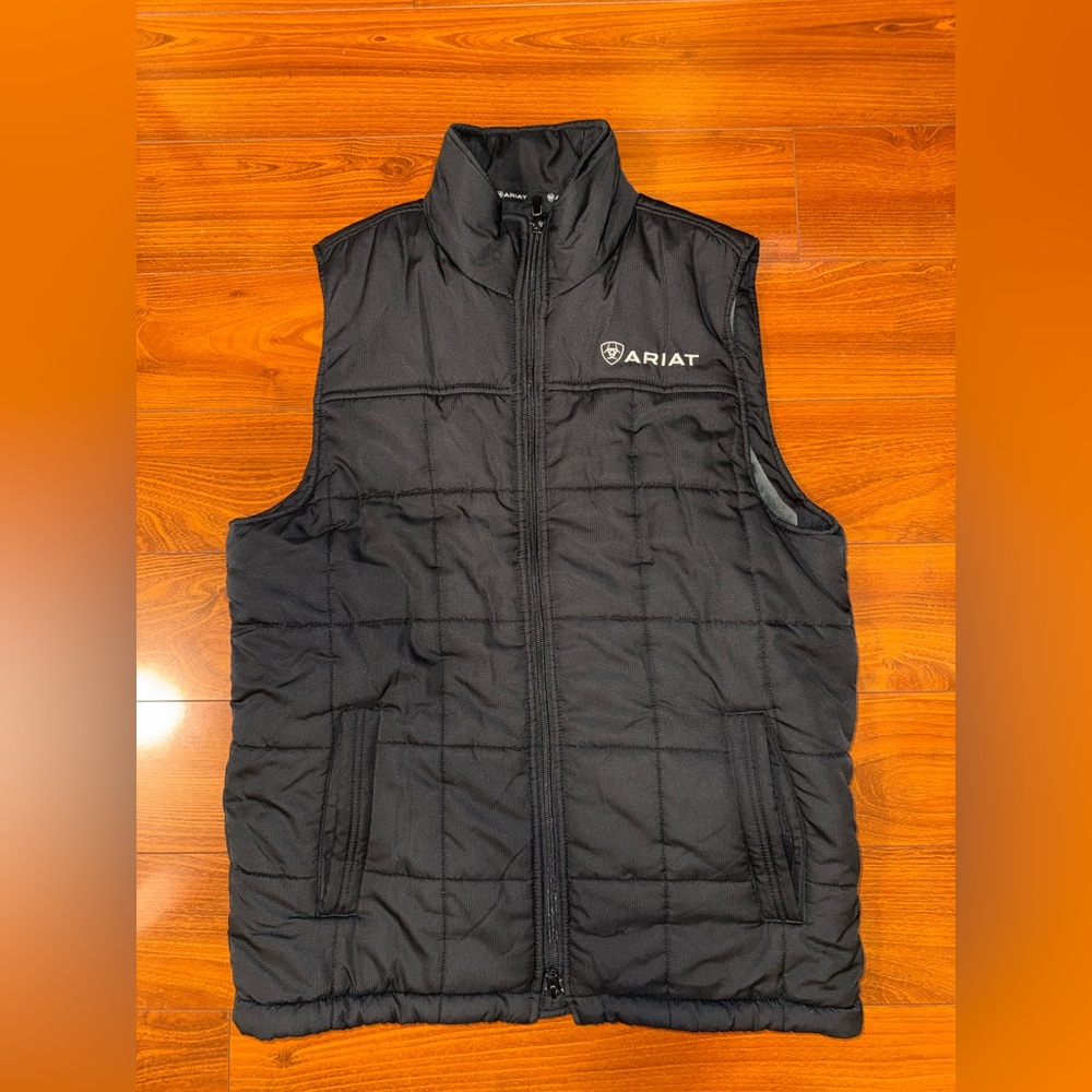 Ariat Men's Dark Quilted Vest